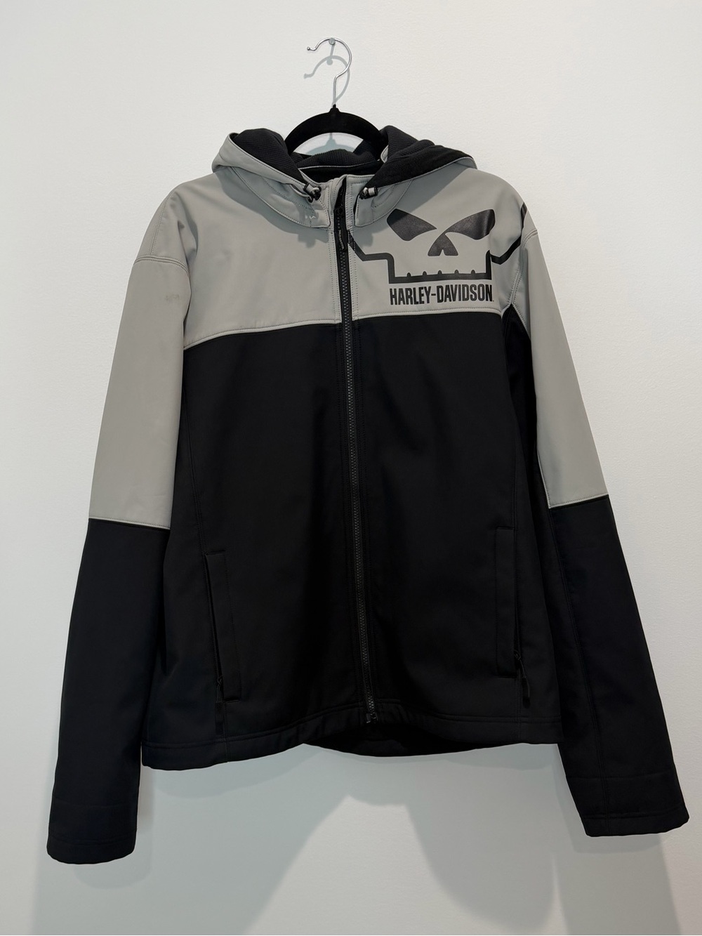 NWOT - HD - Willie G Skull Water Repellent Softshell Jacket (Size: L) - Picture 5 of 14